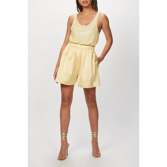 NEW IN THE MOOD FOR LOVE odette solid top in yellow